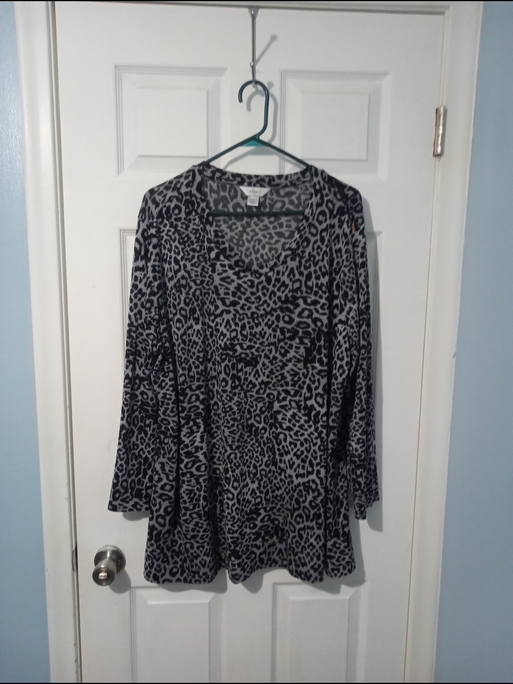 CJ Banks Gray and Black Leopard Print Tunic